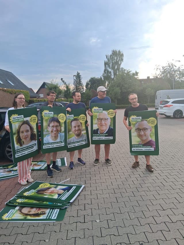Plakatieren: Der Wahlkampf bekommt Farbe